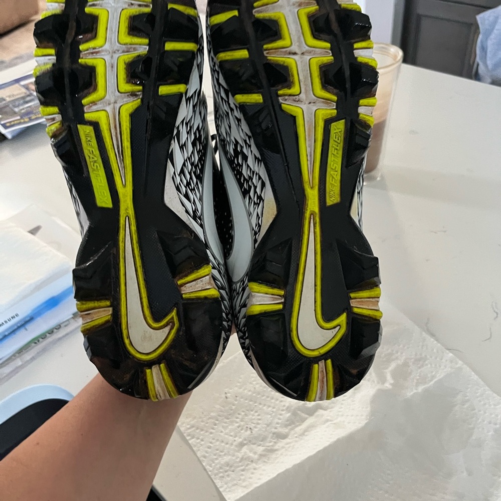 Football cleats